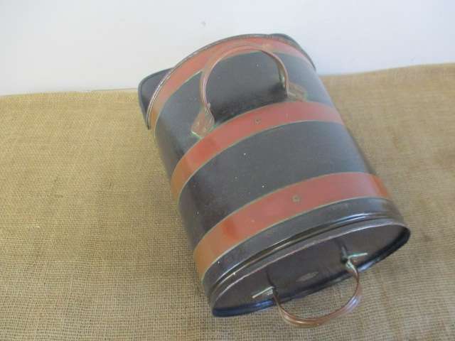 Splended Old Fireplace Metal Coal Scuttle