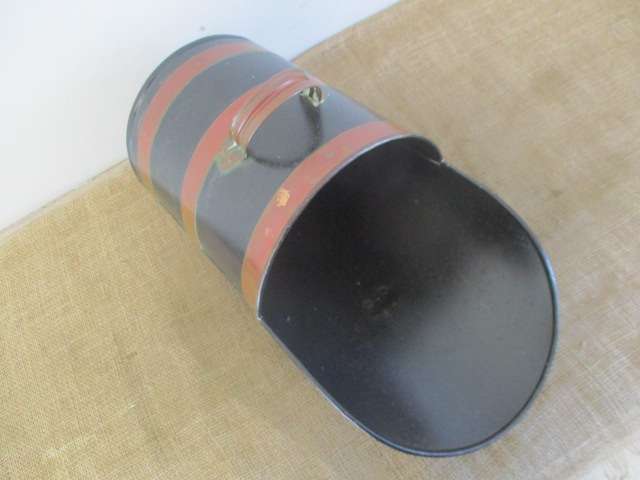 Splended Old Fireplace Metal Coal Scuttle