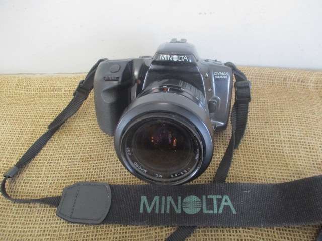 Beautiful Vintage Minolta Dynax 500si SLR 35mm Camera With Extras   1994