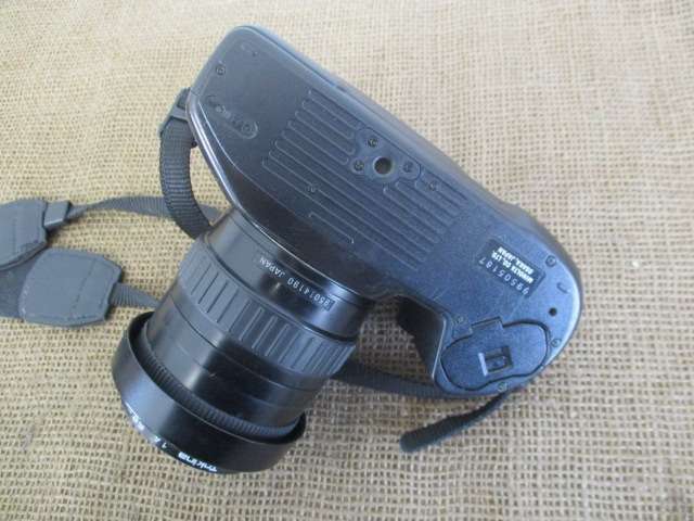 Beautiful Vintage Minolta Dynax 500si SLR 35mm Camera With Extras   1994