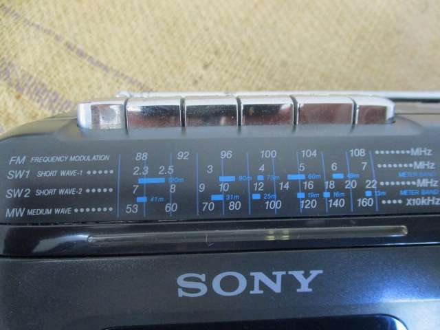 Beautiful Sony CFM - 155S AM/FM 4 Band Portable Radio-Cassette Player