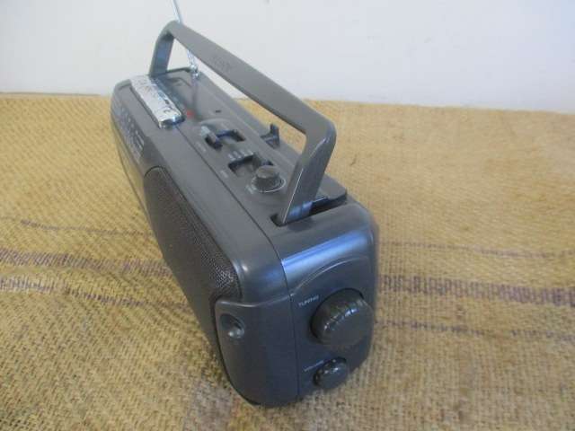 Beautiful Sony CFM - 155S AM/FM 4 Band Portable Radio-Cassette Player
