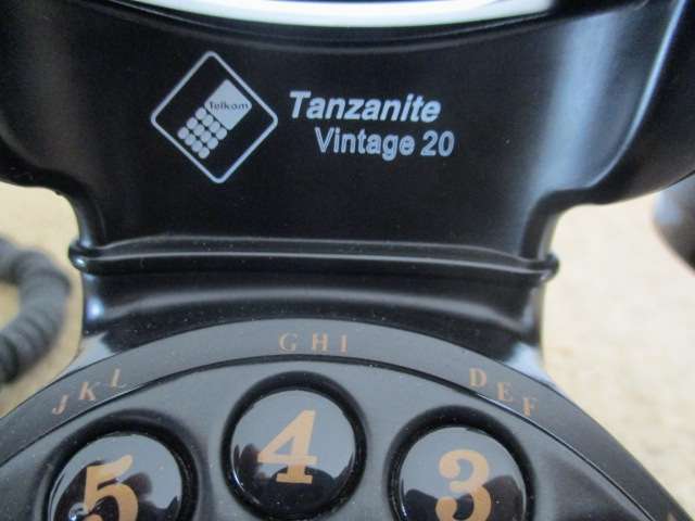 Vintage Telkom SA Pty Ltd Bakelite Tanzanite Vintage 20 Rotary Dail Landline Telephone