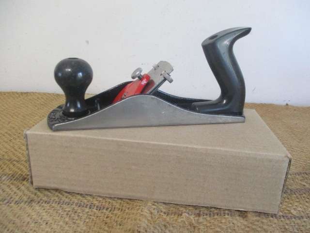 Beautiful Stanley SB 4 Bench Plane        England