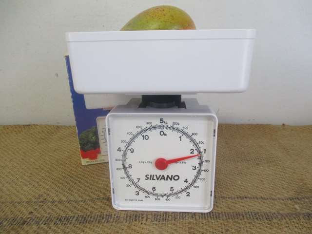 Beautiful Silvano 5kg x 25g Kitchen Scale In Original Packagaing       2001       MIB