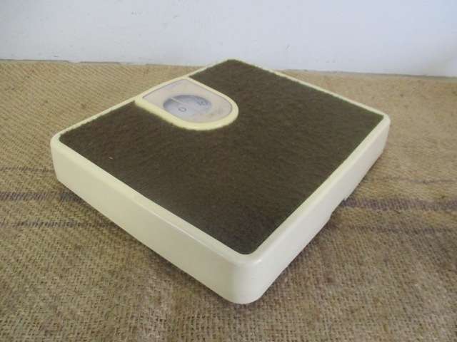 Lovely Vintage EKS Bathroom Scale                Sweden