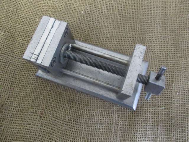 Handy Vintage Machinist Drill Press Vise
