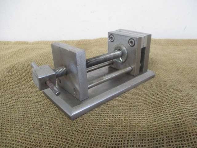 Handy Vintage Machinist Drill Press Vise