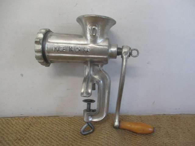 Nice And Hefty Complete Vintage Star No 10 Cast Iron Meat Mincer    China
