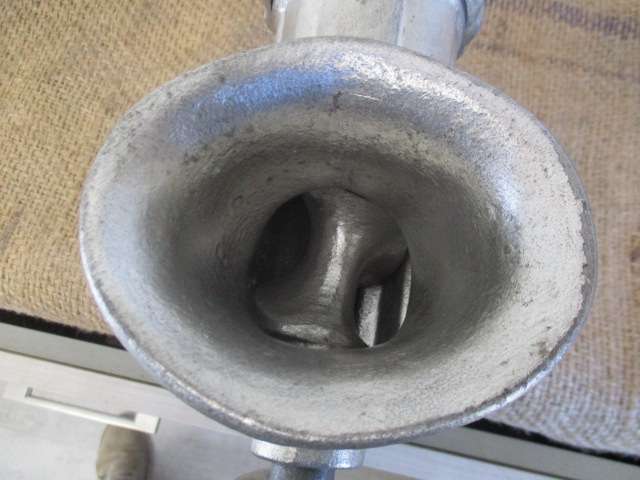 Nice And Hefty Complete Vintage Star No 10 Cast Iron Meat Mincer    China