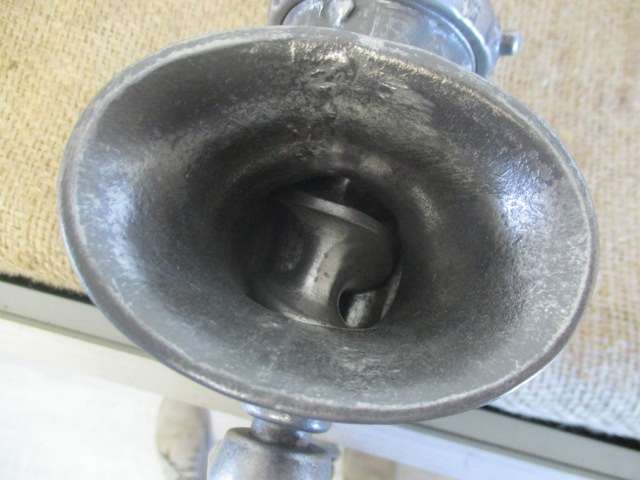 Nice Complete Vintage Husqvarna Reliance No 5 Cast Iron Meat Mincer          Made In Sweden