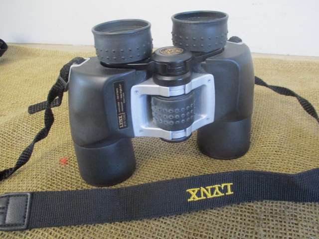 Wonderful Lynx #19-1042 Wide Angle Waterproof Binocular In Original Bag       Japan