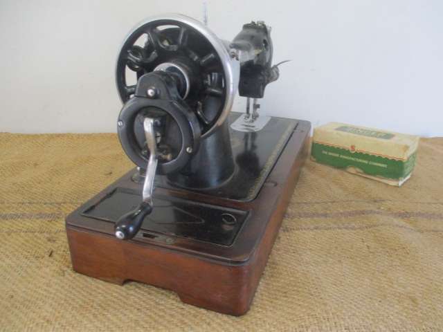 Very Old Vintage Singer Model 99K Sewing Machine With A Lot Of Attachments              1953