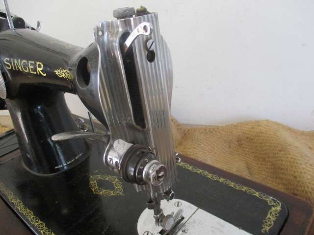 Very Old Vintage Singer Model 99K Sewing Machine With A Lot Of Attachments              1953
