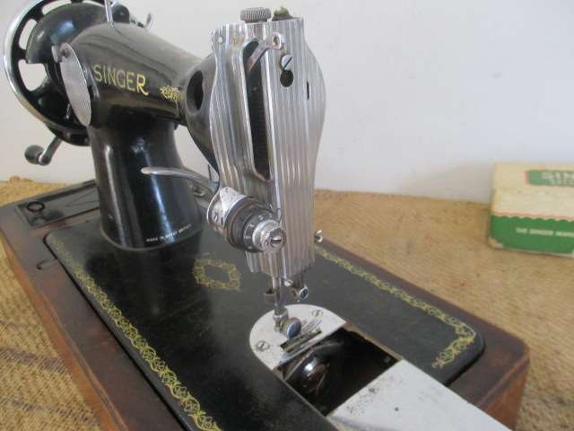 Very Old Vintage Singer Model 99K Sewing Machine With A Lot Of Attachments              1953