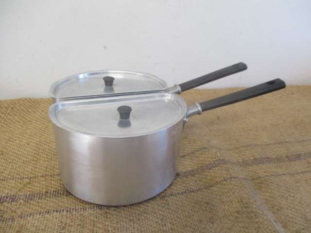 Rare Sizable Vintage Crown Merton Thick Aluminum Double Pot Set        Made In England