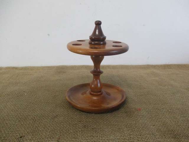 Beautiful Vintage Wooden Six Pipe Stand