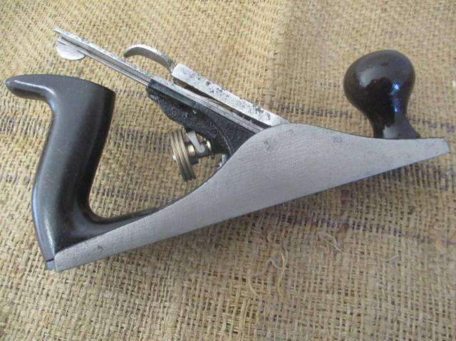 Vintage Stanley Bailey 12-004 No 4 Hand Plane        Made In England