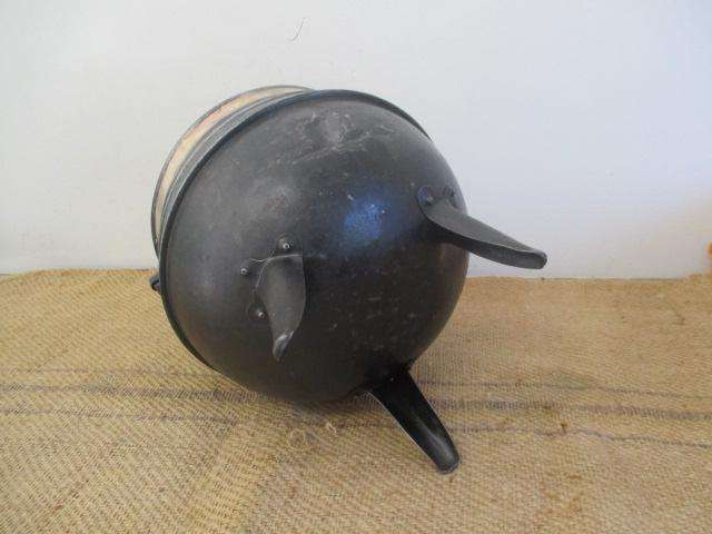 Exquisite Vintage Old School Steel Metal Three Legged Potjie Pot Pot Plant Holder