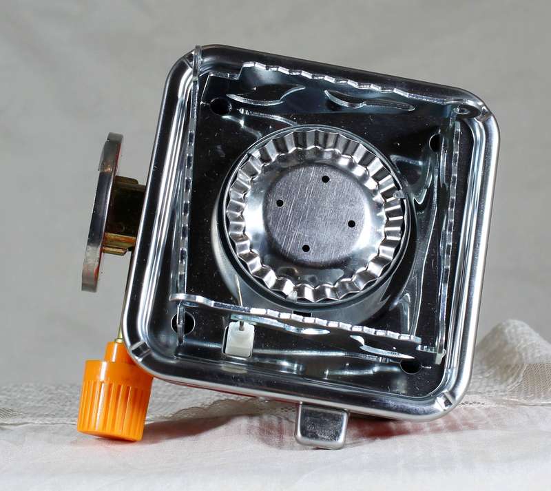 Portable hiking stove