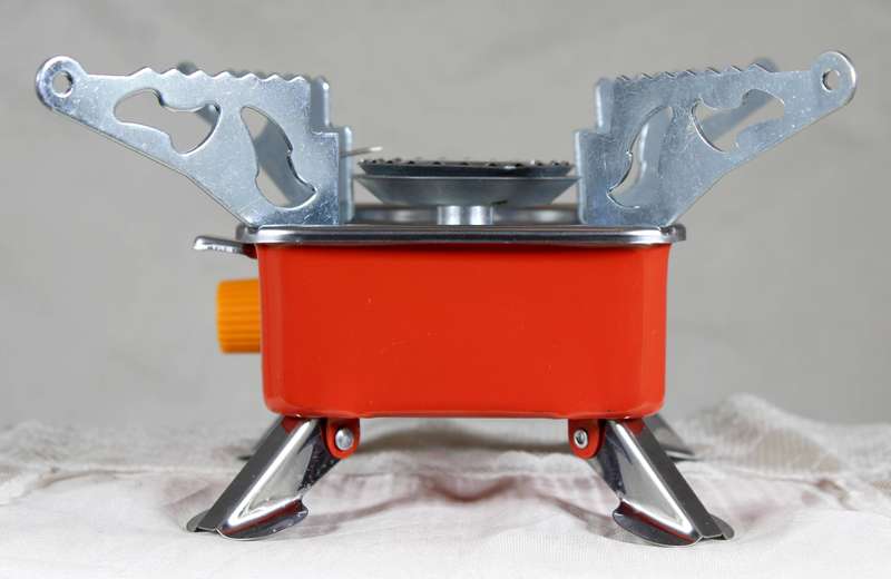 Portable hiking stove