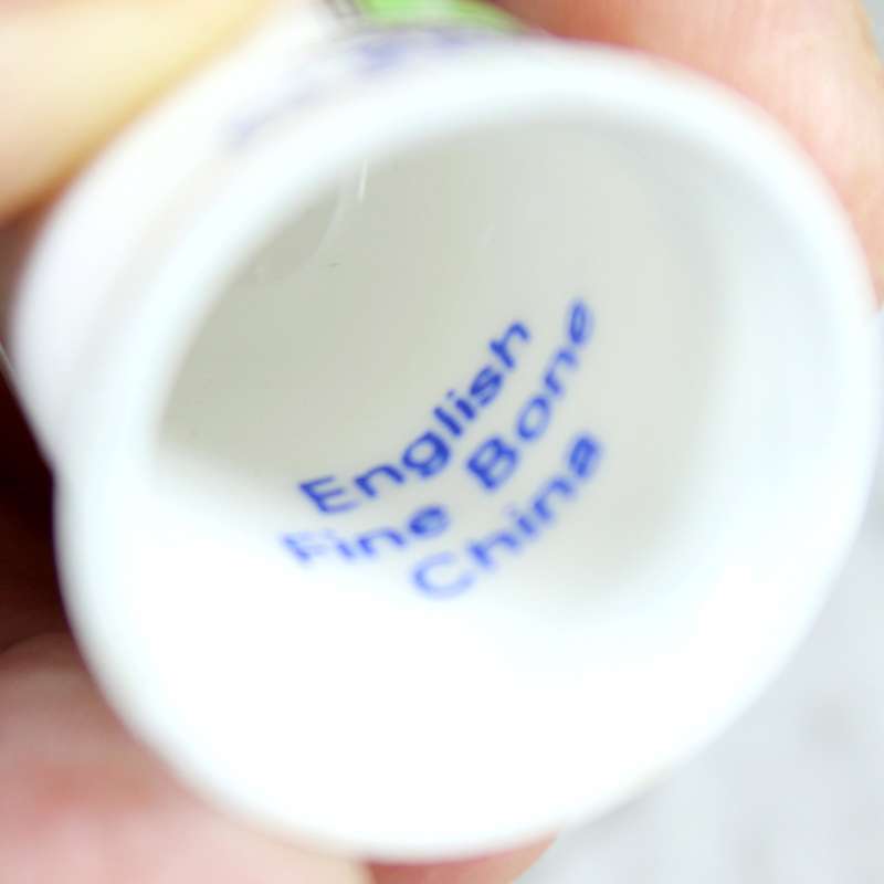 Bone China thimble - Cleethorpes