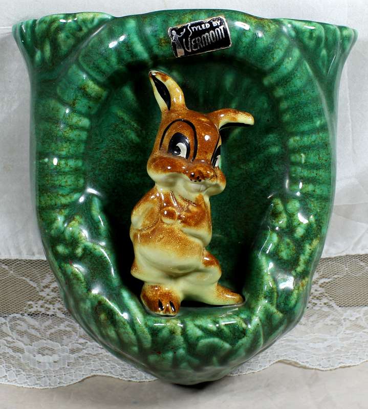 Vermont wall scone with rabbit