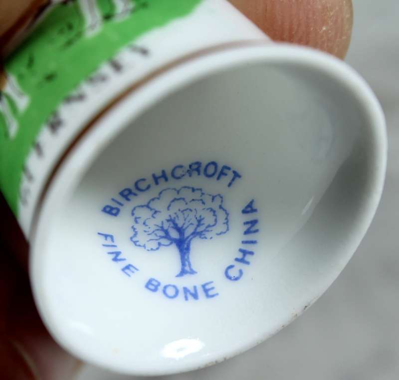 Bone China thimble - Birchcroft - cow