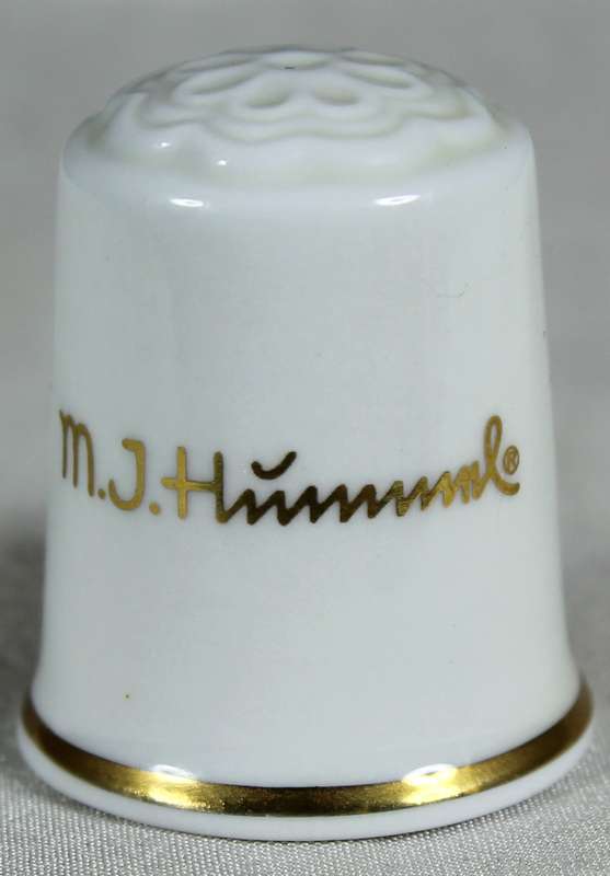Bone China thimble - MJ Hummel - chef