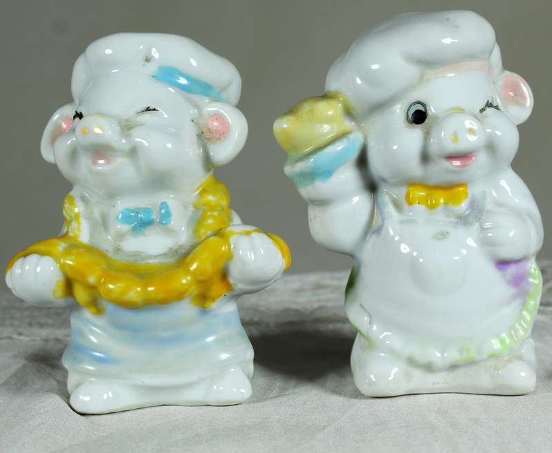 Pair of piggy chefs - Salt & pepper shakers