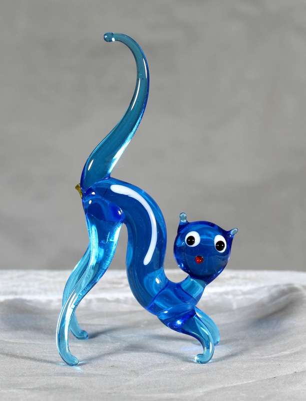 Small glass cat