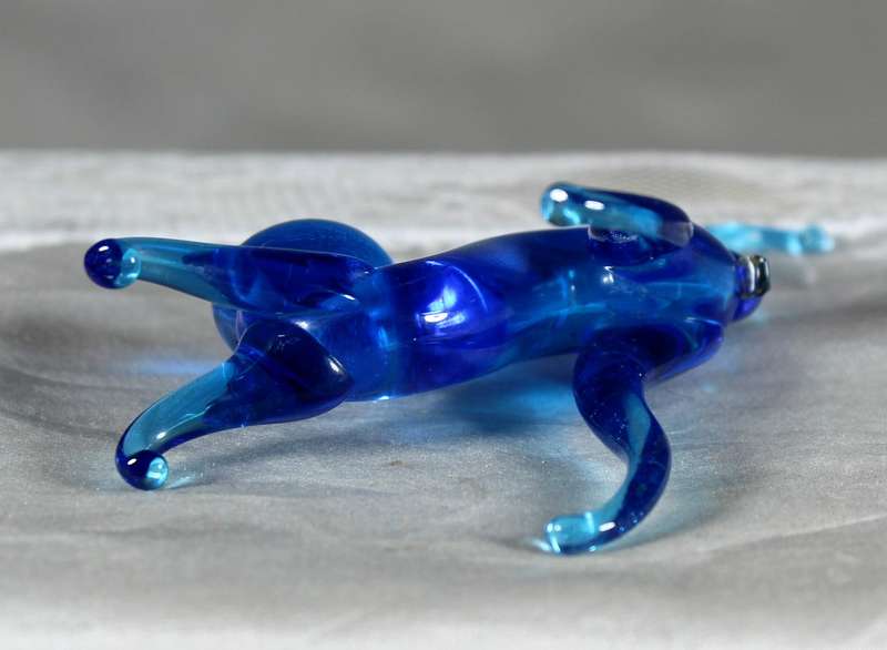 Small glass cat