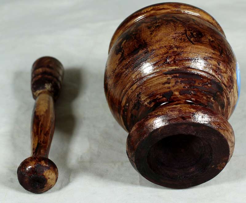 Wooden mortar & pestle
