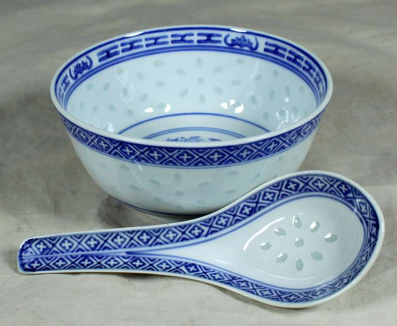 Chinese blue & white rice bowl with spoon