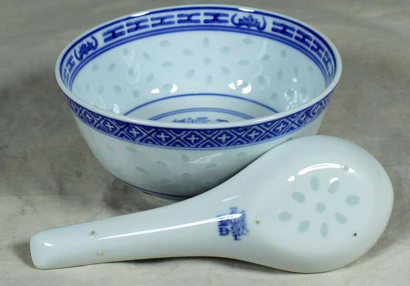 Chinese blue & white rice bowl with spoon
