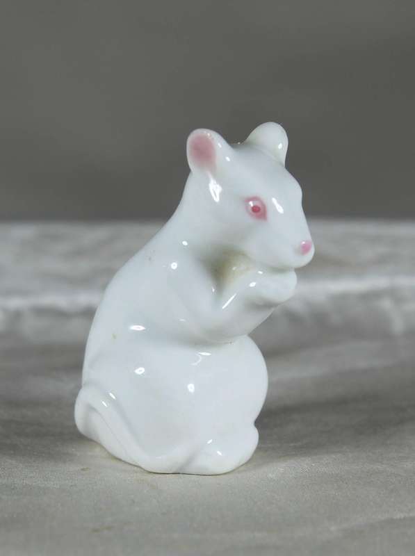 Miniature porcelain mouse