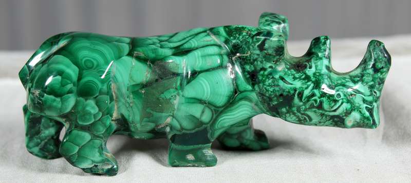 Medium malachite rhino