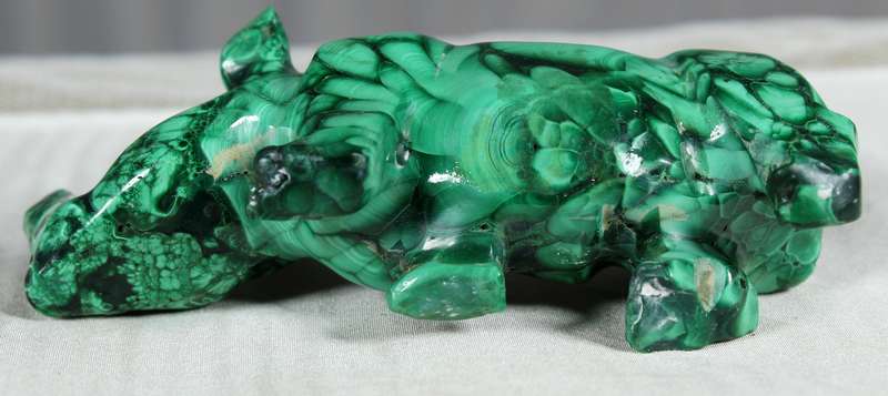 Medium malachite rhino