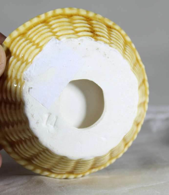 Small porcelain trinket bowl