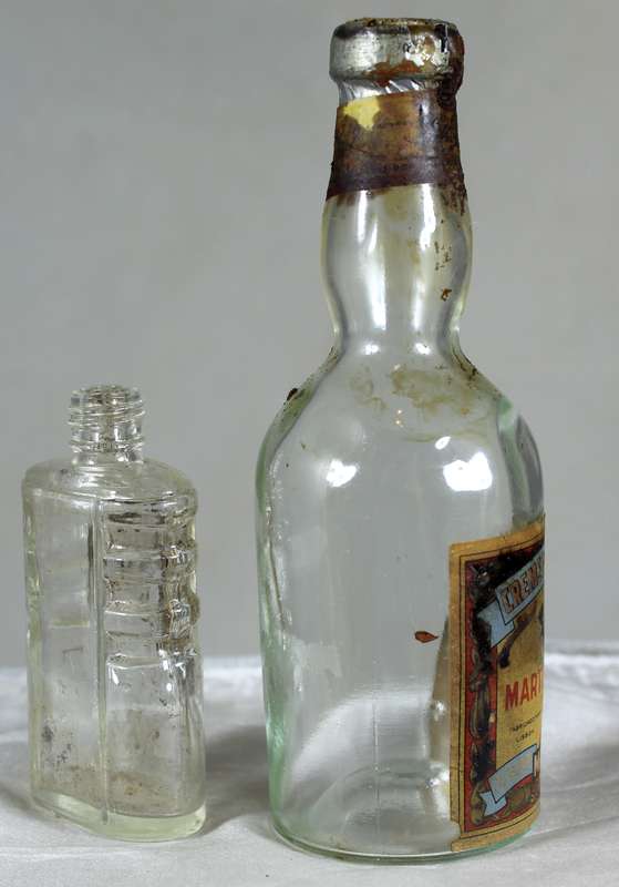 Mini liquor bottle - Empty - Pair of Martini & other bottles
