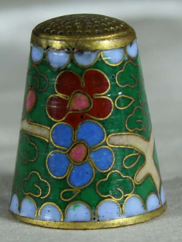 Cloisonne thimble - green with brown flowers