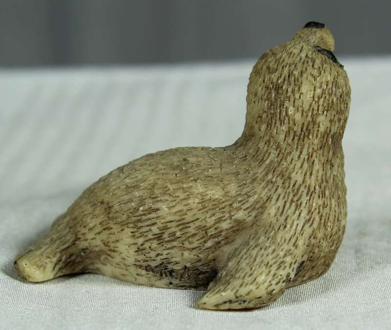 Miniature seal