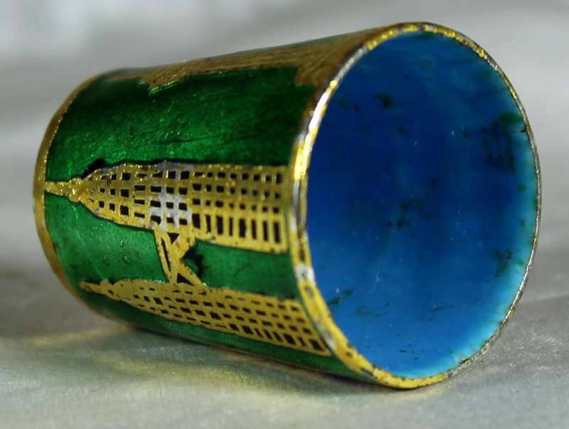 Cloisonne thimble - Malaysia towers