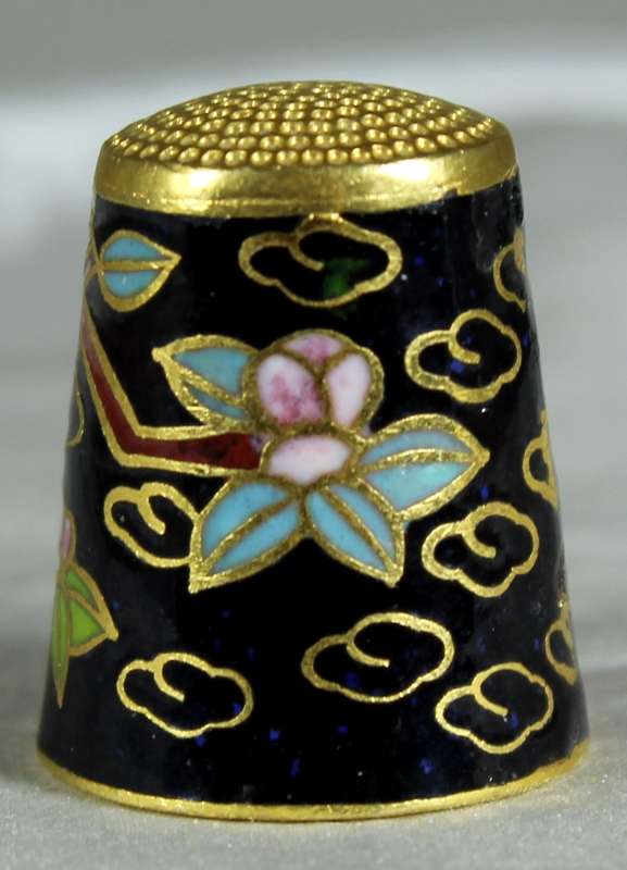 Cloisonne thimble - bird on nest