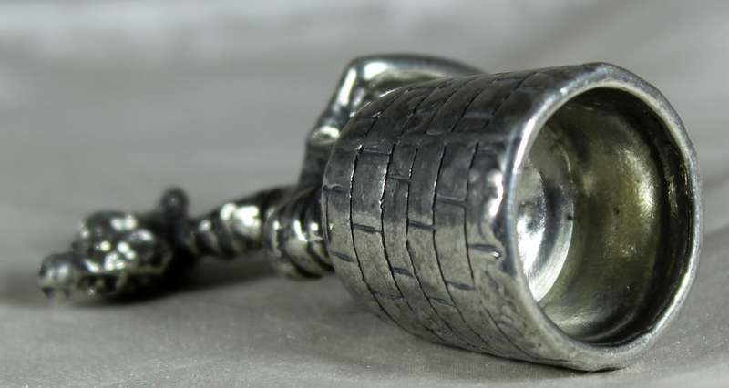 Metal thimble - dragon on castle tower