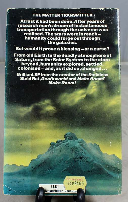 Harry Harrison - One Step from Earth