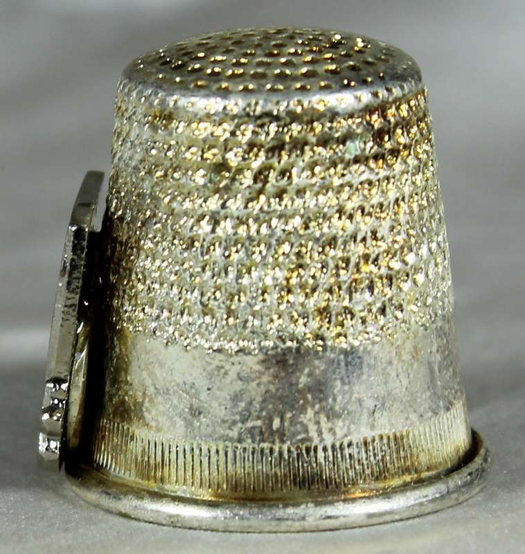 Metal thimble - Leek