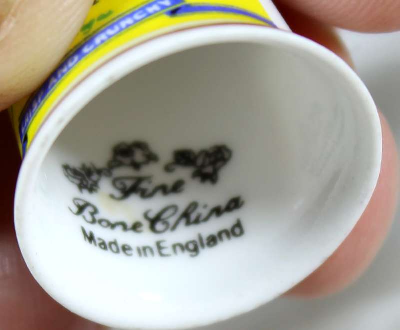 Advertising thimble - Haywards onions