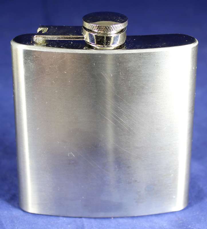 Stainless steel hip flask