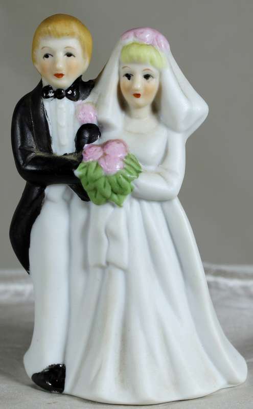 Ceramic bride and groom